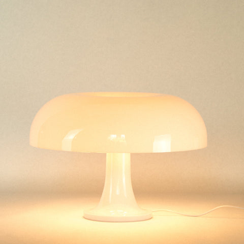 Puffball Lamp | Snow White