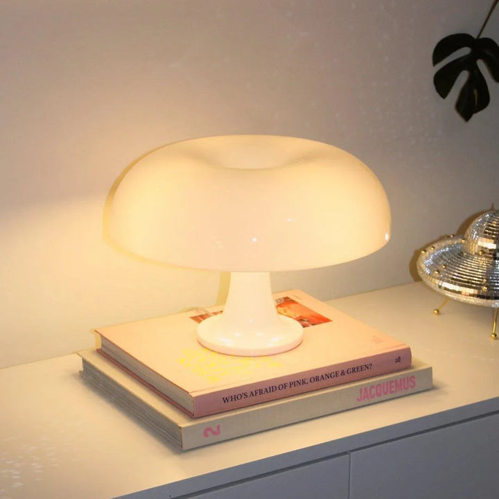 Puffball Lamp | Snow White