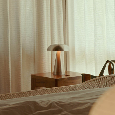 Portable Metal Touch Lamp | Aluminium