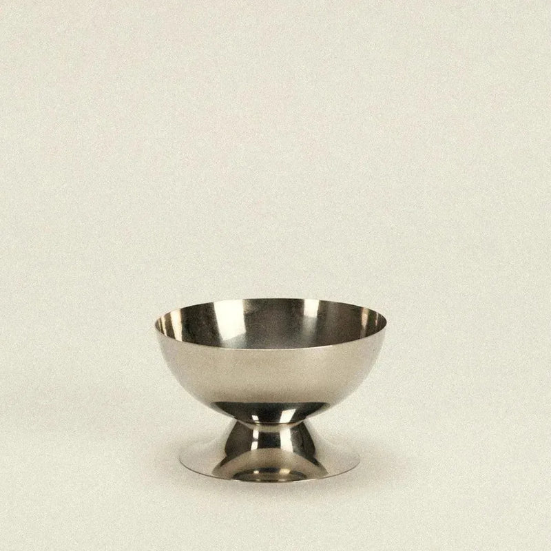 Trays & Dishes